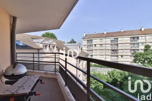 Appartement à Mantes-la-Jolie (78200)