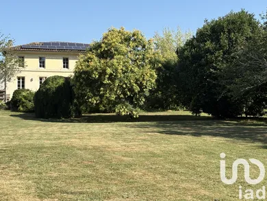 Maison à Saint-Pey-de-Castets (33350)