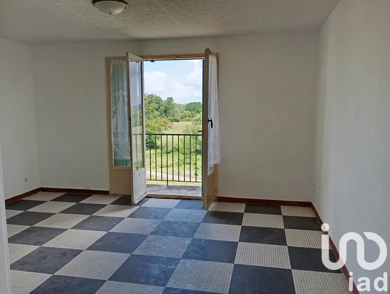 Appartement 4 pièces 72 m² · à Digoin · 72 m² · 27 900 €
