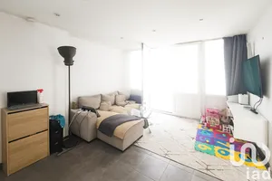Appartement à Sainte-Geneviève-des-Bois (91700)