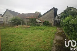 Maison de village à Geüs-d'Oloron (64400)