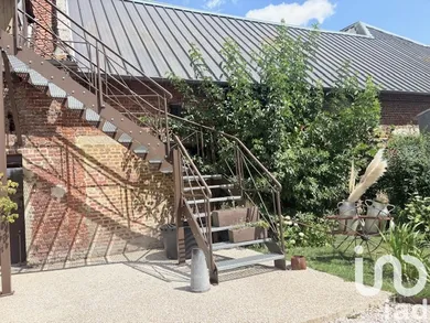 Domaine à Avesnes-le-Comte (62810)