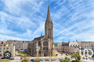 Building in Caen (14000)