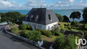 House at Saint-Méloir-des-Ondes (35350)