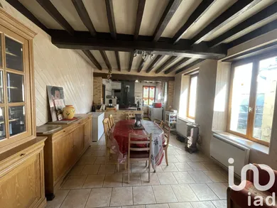 Maison à Châteauneuf-Val-de-Bargis (58350)