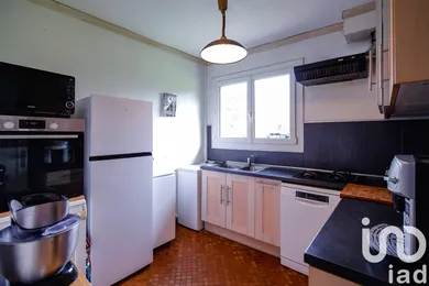 House in Saint-Loubès (33450)