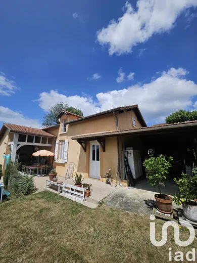 Village house at Sénac (65140)