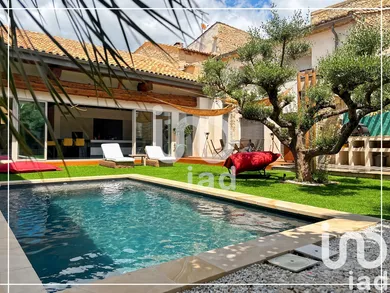 Maison de village à Bernis (30620)