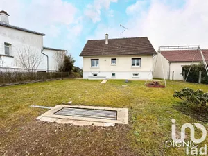 House at Amilly (45200)