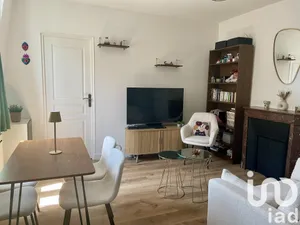 Apartment at Courbevoie (92400)