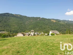 Terrain à bâtir à Campouriez (12460)