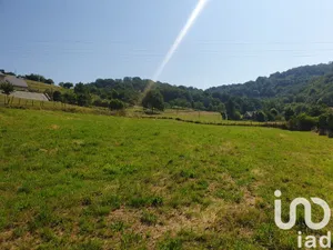 Terrain à bâtir à Campouriez (12460)