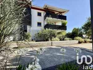 Apartment at Audenge (33980)