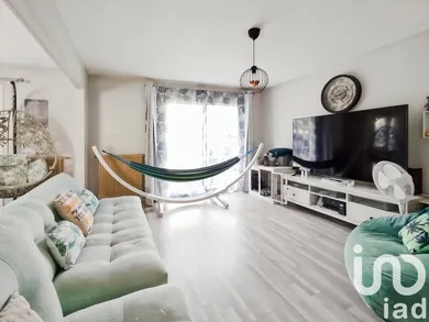 House at Savigny-le-Temple (77176)