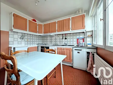 Apartment in Créteil (94000)