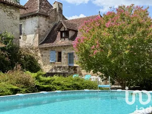 Traditional house at Figeac (46100)