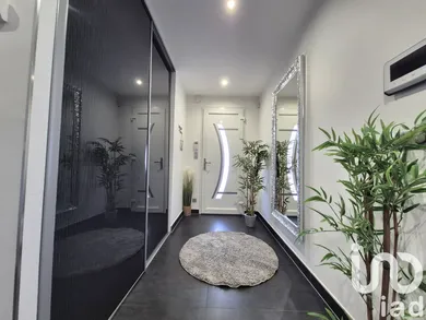 Architectural house in Champigny (51370)