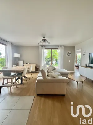 Appartement à Bussy-Saint-Georges (77600)