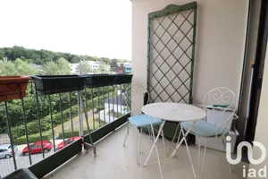 Apartment at Avon (77210)