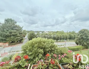 Appartement à Le Mesnil-le-Roi (78600)