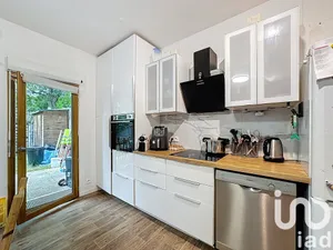 Apartment at Saint-Denis (93200)