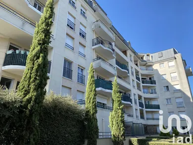 Appartement à Viry-Châtillon (91170)