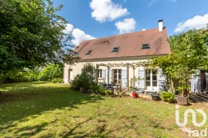 House at Montigny-sur-Loing (77690)