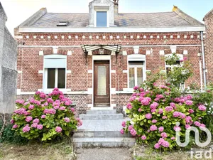 Maison à Villers-Bretonneux (80800)