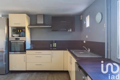 Apartment in Carrières-sur-Seine (78420)