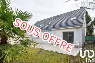 Pavillon à Vaux-le-Pénil (77000)