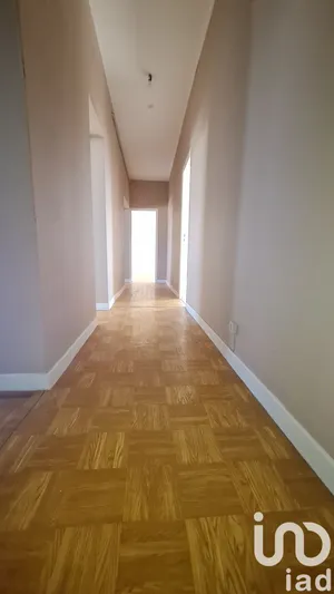 Apartment at Reims (51100)