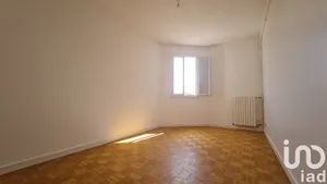 Apartment at Reims (51100)