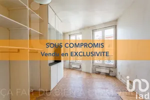 Apartment at Paris (75011)