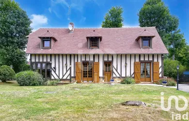 House at Caugé (27180)