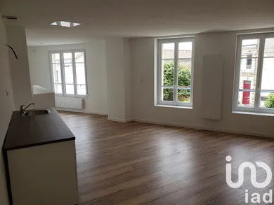 House at Montaigu (85600)