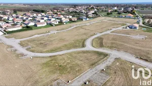 Terrain à bâtir à Saint-Sardos (82600)
