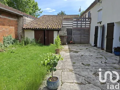 Townhouse in Condom (32100)