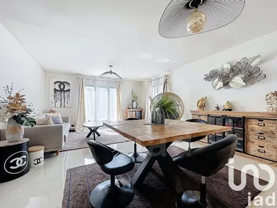 House at Pontault-Combault (77340)