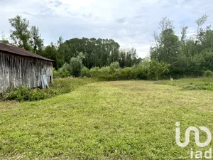 Terrain à bâtir à Voulx (77940)