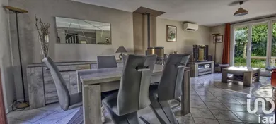 Traditional house at Margency (95580)