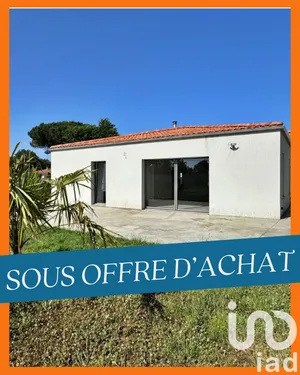 Maison à La Bernardière (85610)