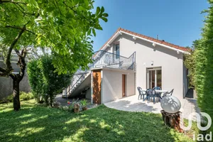 Maison à Grenoble (38100)