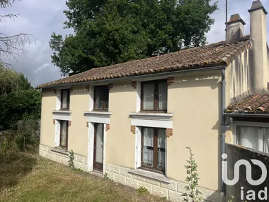 Maison à La Ferrière-en-Parthenay (79390)