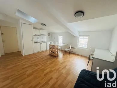 Studio à Bordeaux (33000)