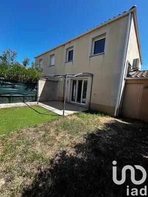 Maison à Pont-Saint-Esprit (30130)