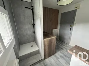 Studio à Saint-Étienne (42100)
