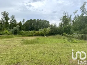Terrain à bâtir à Voulx (77940)
