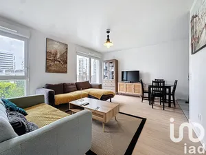 Apartment at Évry (91000)
