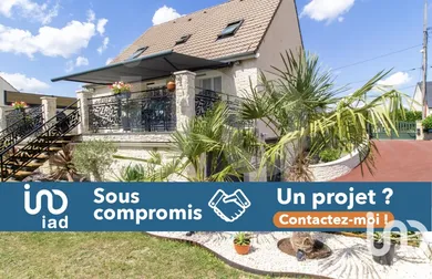 House at Montmacq (60150)