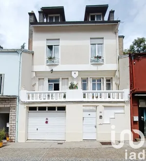Maison d'architecte à Bourbonne-les-Bains (52400)